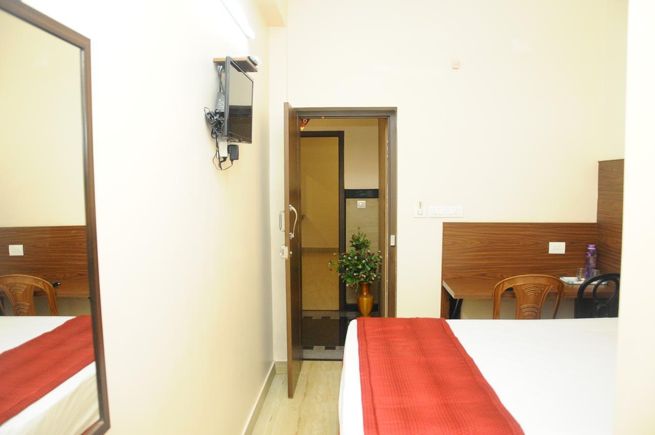 Hotel Lovely Nest Coimbatore Exterior photo