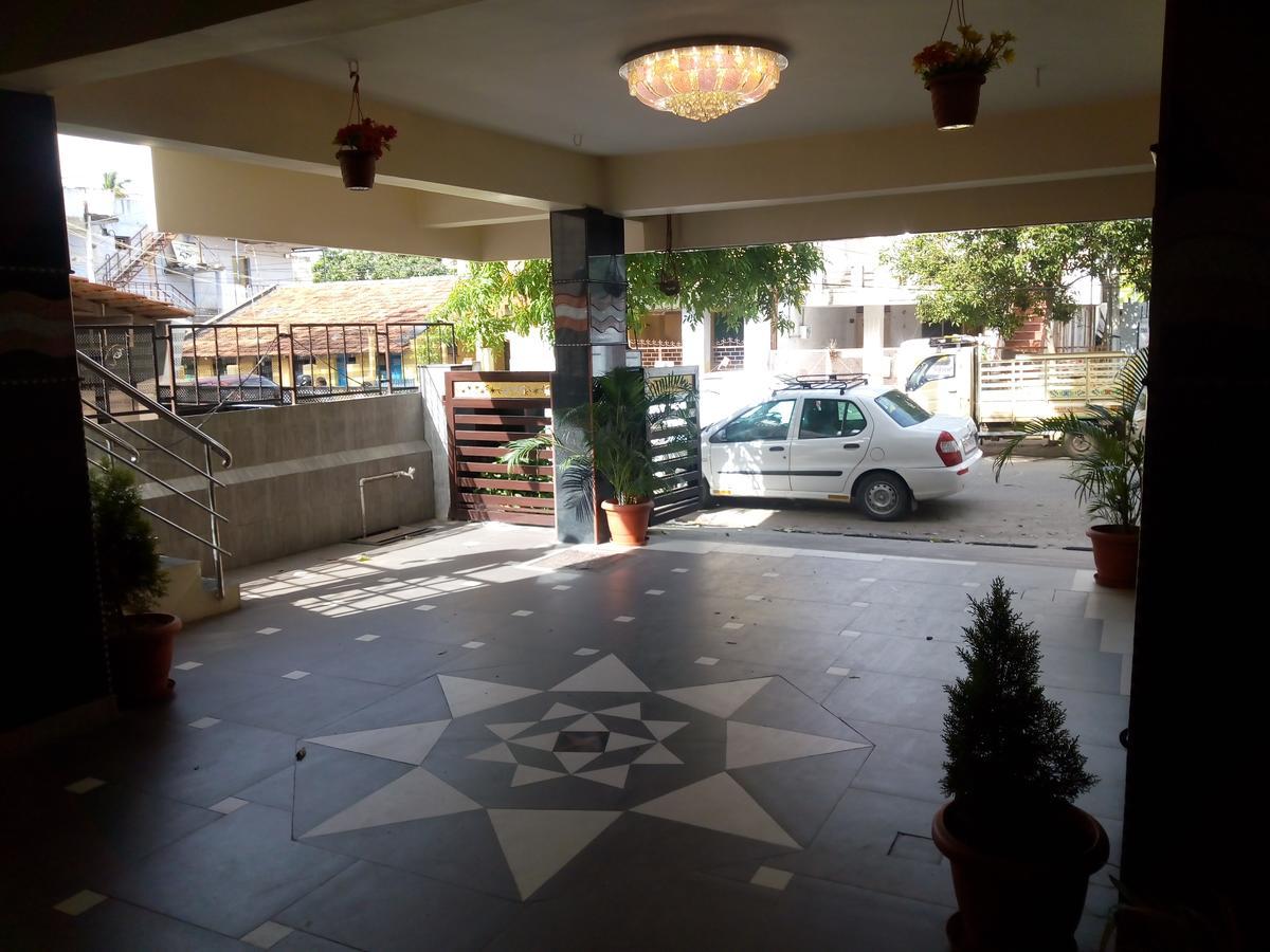 Hotel Lovely Nest Coimbatore Exterior photo