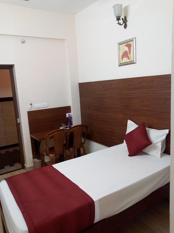 Hotel Lovely Nest Coimbatore Exterior photo